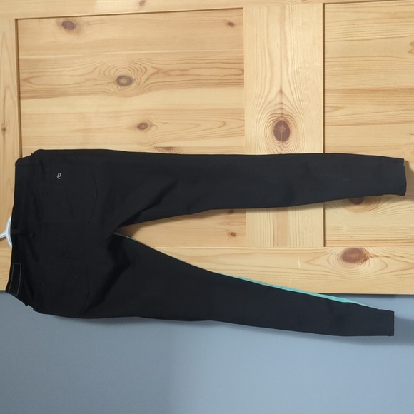 Rag and Bone jeans - Picture 2 of 4